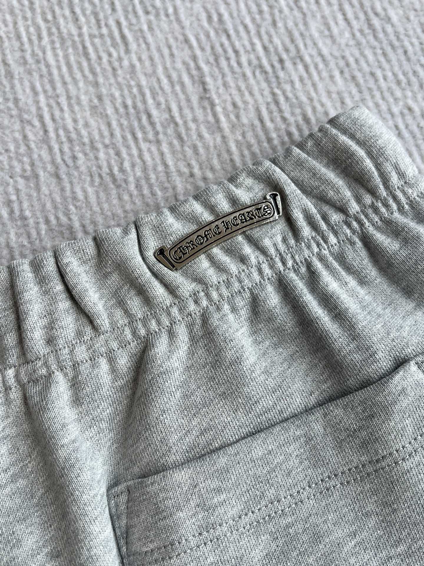 CHROME ELASTIC WAIST SHORTS 269616