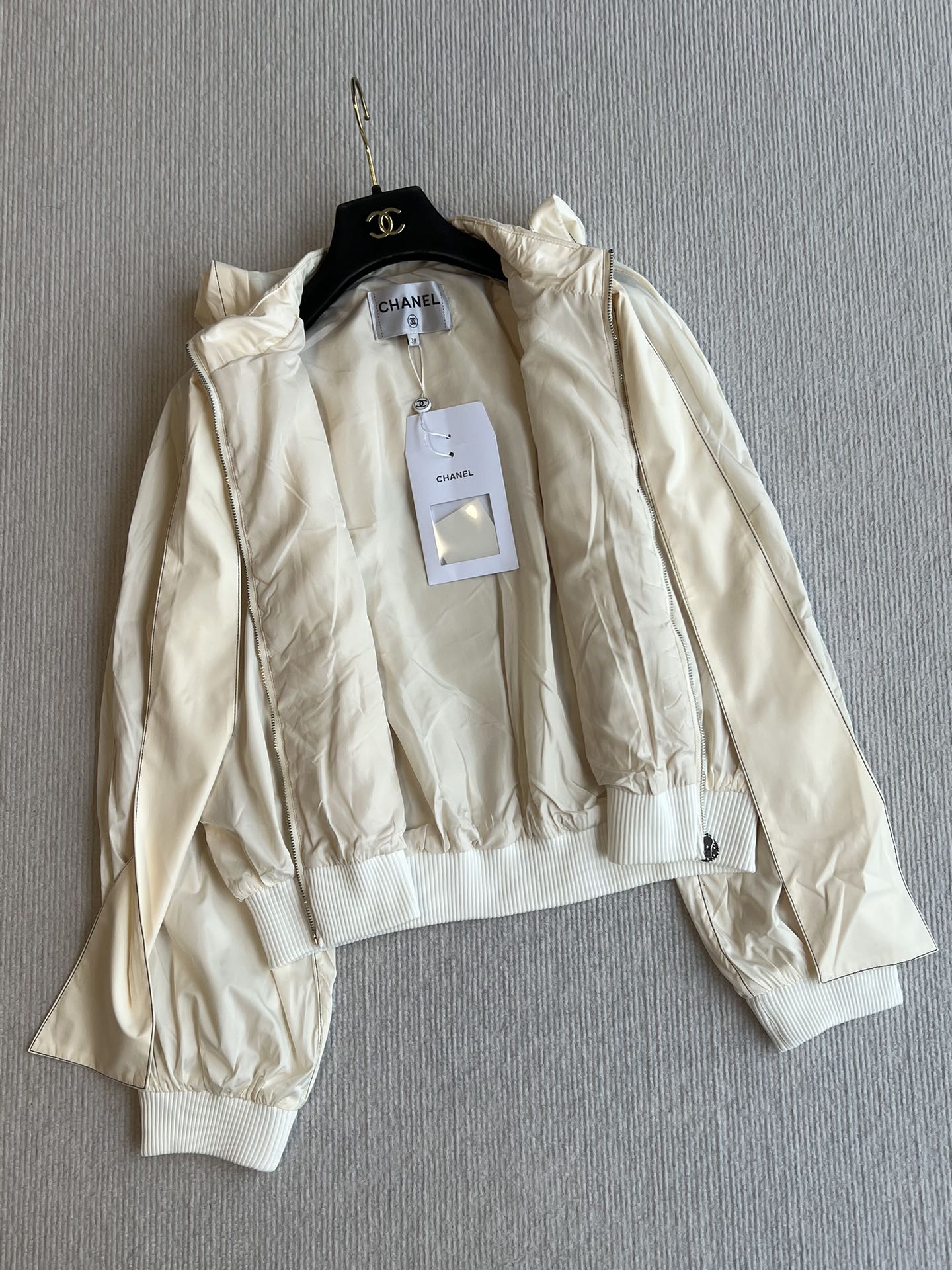 CHANEL SUN PROTECTION JACKET WITH DRAWSTRING 269662