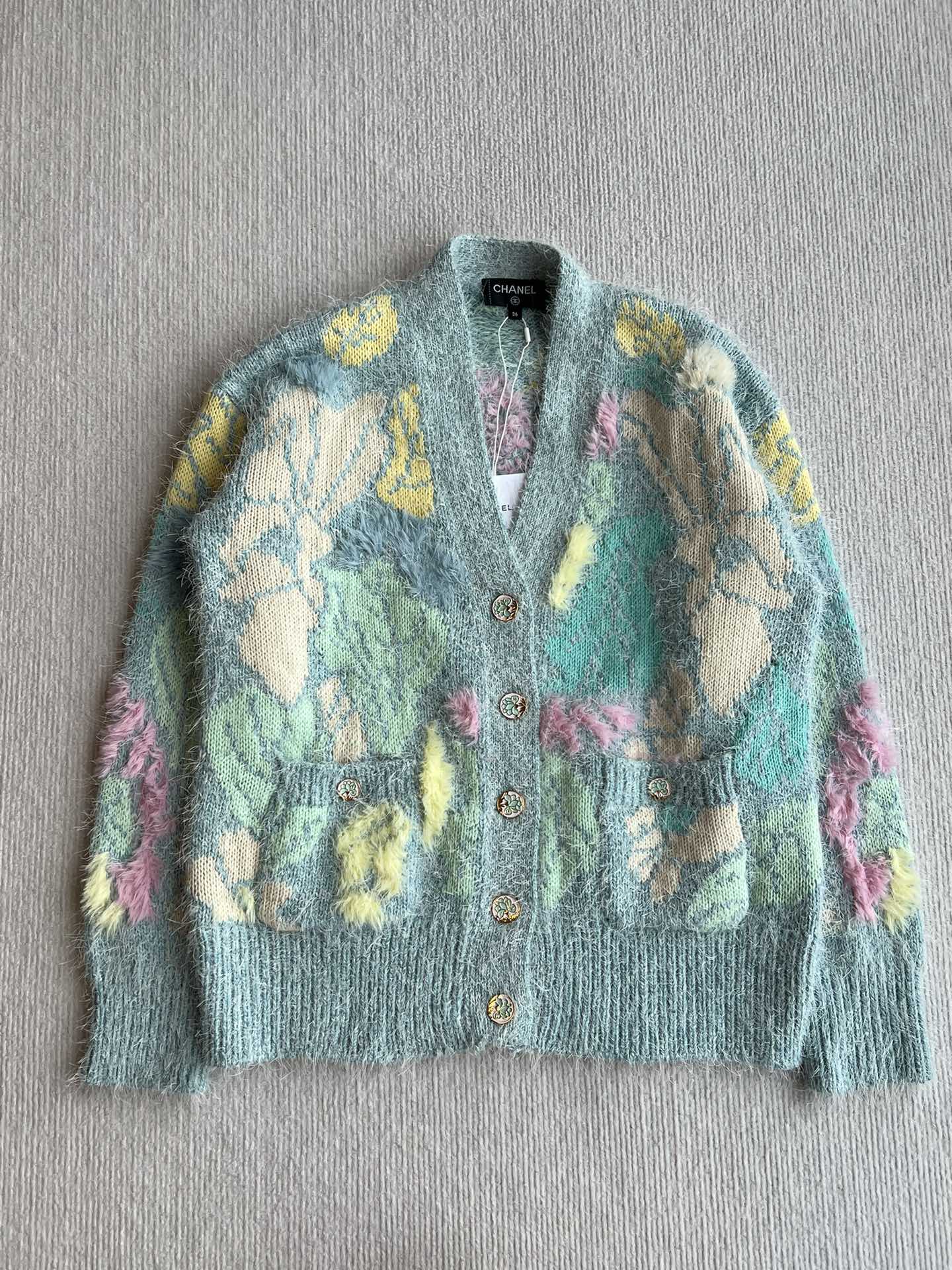 CHANEL KNIT CARDIGAN STYLE 4