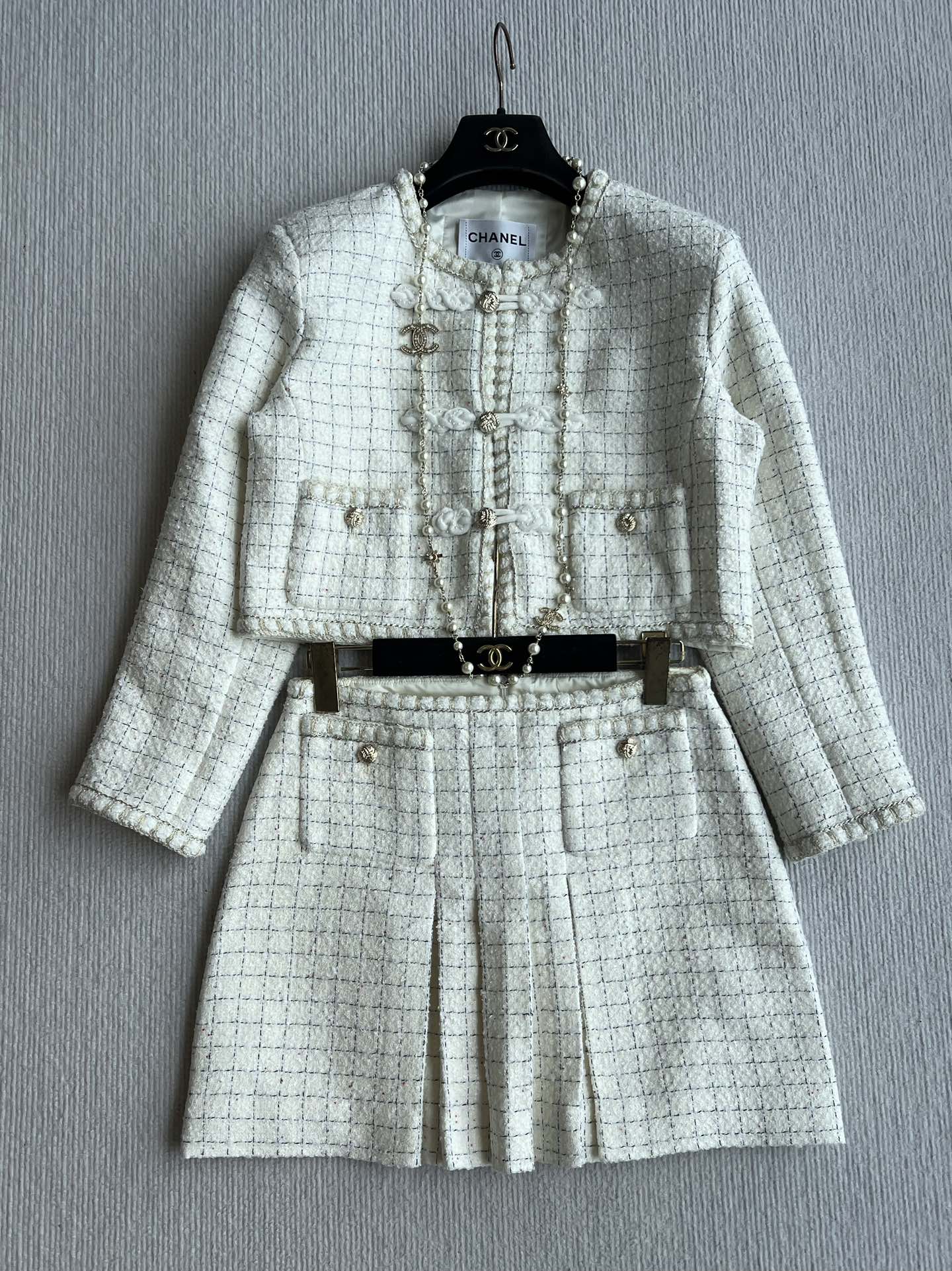 CHANEL WOOL COAT STYLE 9
