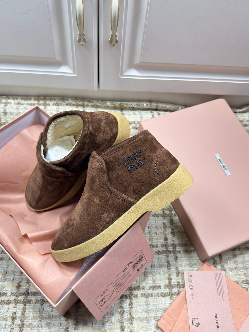 MIUMIU 26S SLIP-ON BOOTIES IN DARK BROWN SUEDE WITH SHEARLING