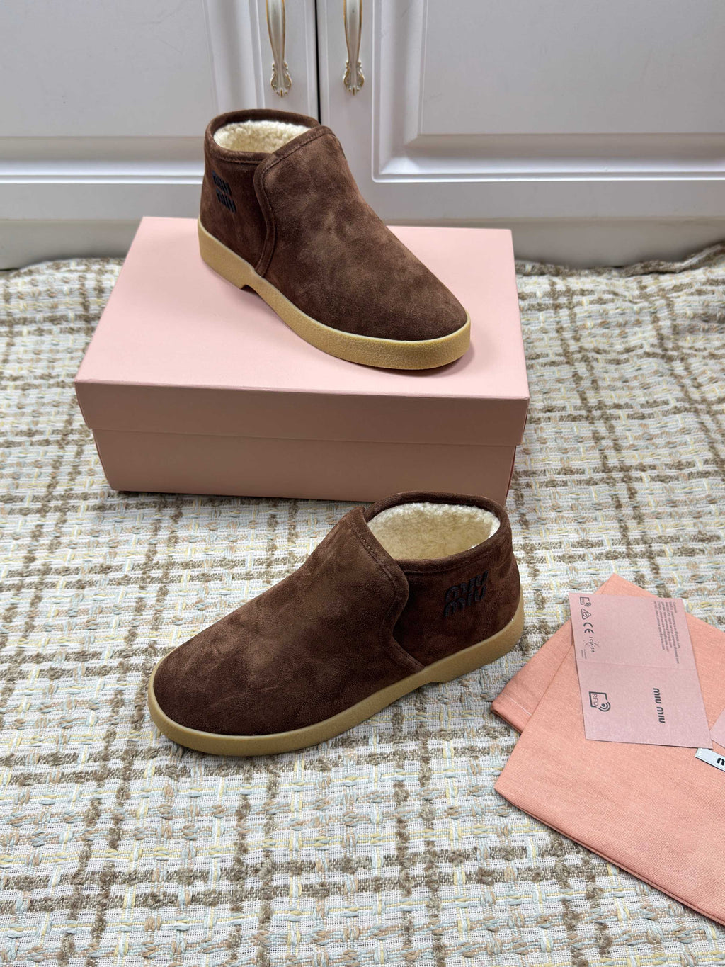 MIUMIU 26S SLIP-ON BOOTIES IN DARK BROWN SUEDE WITH SHEARLING