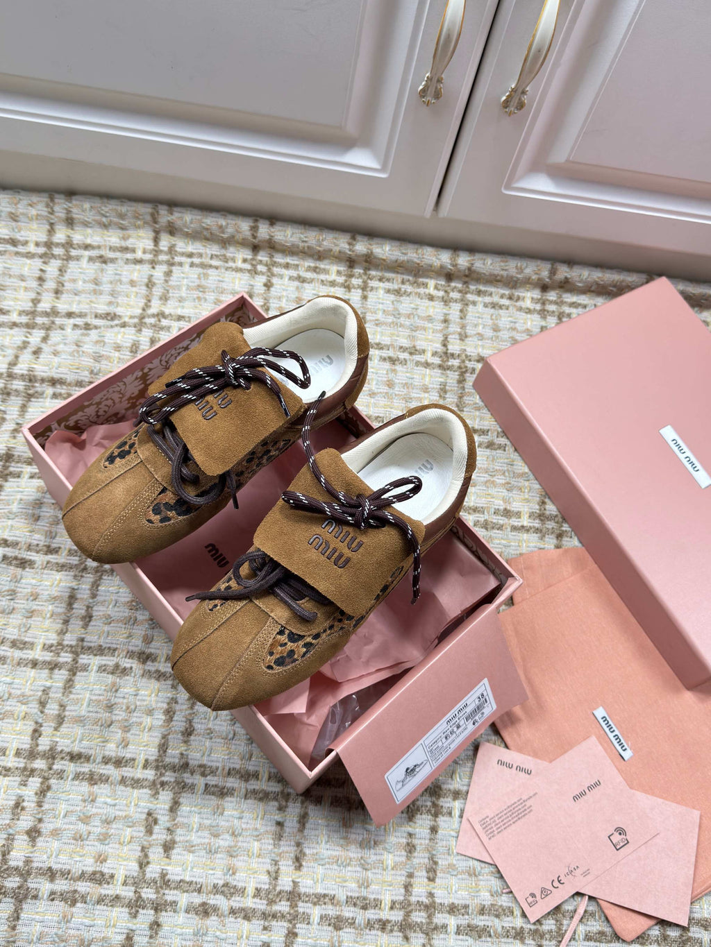 MIUMIU 26S SNEAKERS IN DARK BROWN SUEDE 01