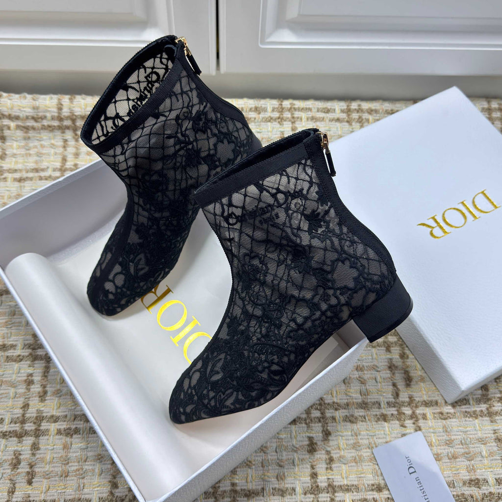 DIOR 26S ANKLE BOOTS 35MM IN BLACK FLORAL LACE MESH BLOCK HEEL