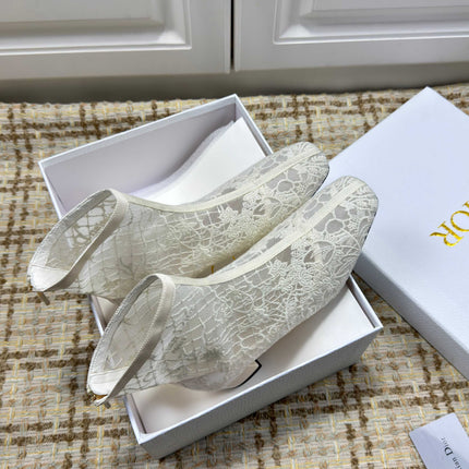DIOR 26S ANKLE BOOTS 35MM IN WHITE FLORAL LACE MESH BLOCK HEEL