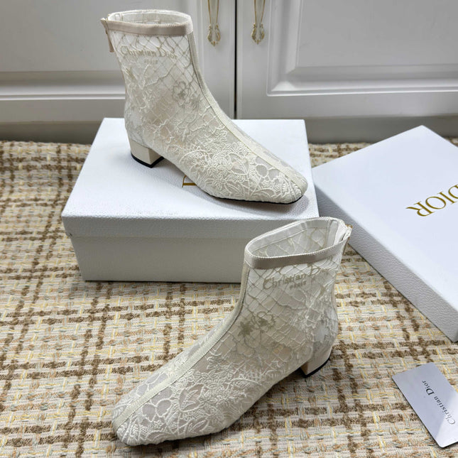 DIOR 26S ANKLE BOOTS 35MM IN WHITE FLORAL LACE MESH BLOCK HEEL