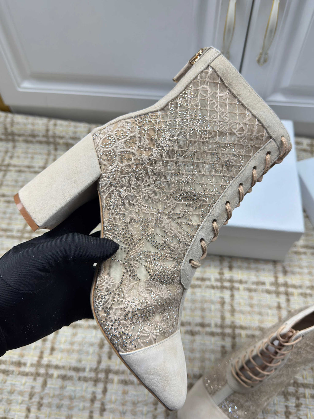 DIOR 26S LACE UP ANKLE BOOTS 35MM IN BEIGE LACE SUEDE BLOCK HEEL