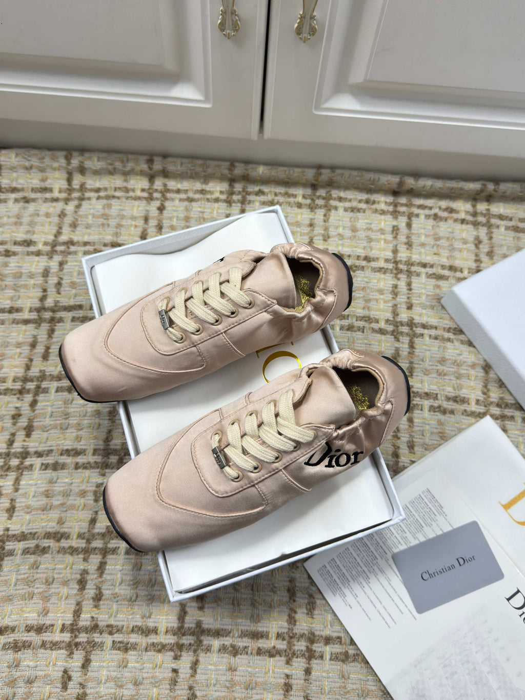 DIOR 26S LOW TOP SNEAKERS IN LIGHT PINK SATIN DIOR LOGO