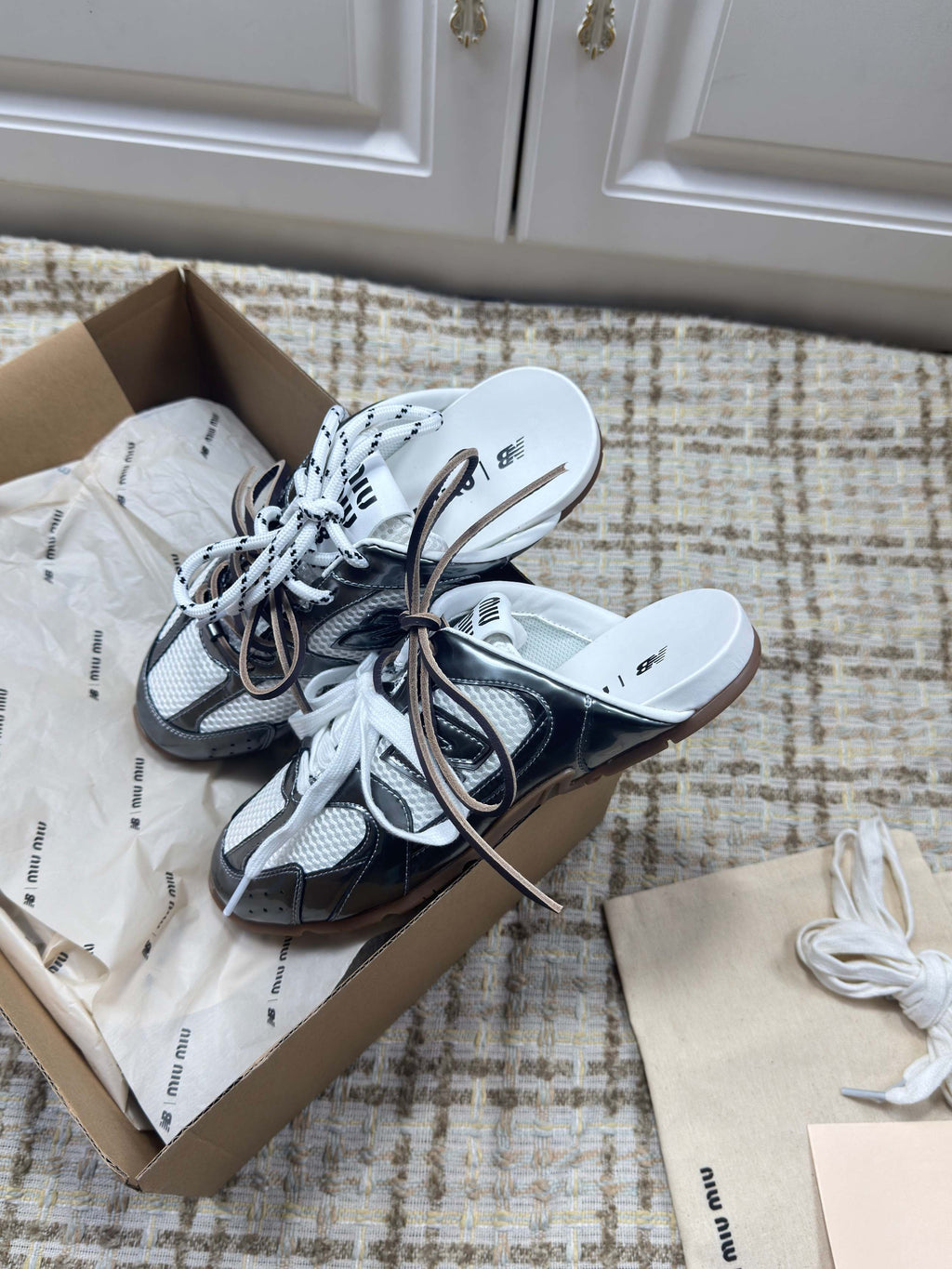 MIUMIU 26S NEW BALANCE SNEAKER MULES IN WHITE MESH AND DARK SILVER CALFSKIN