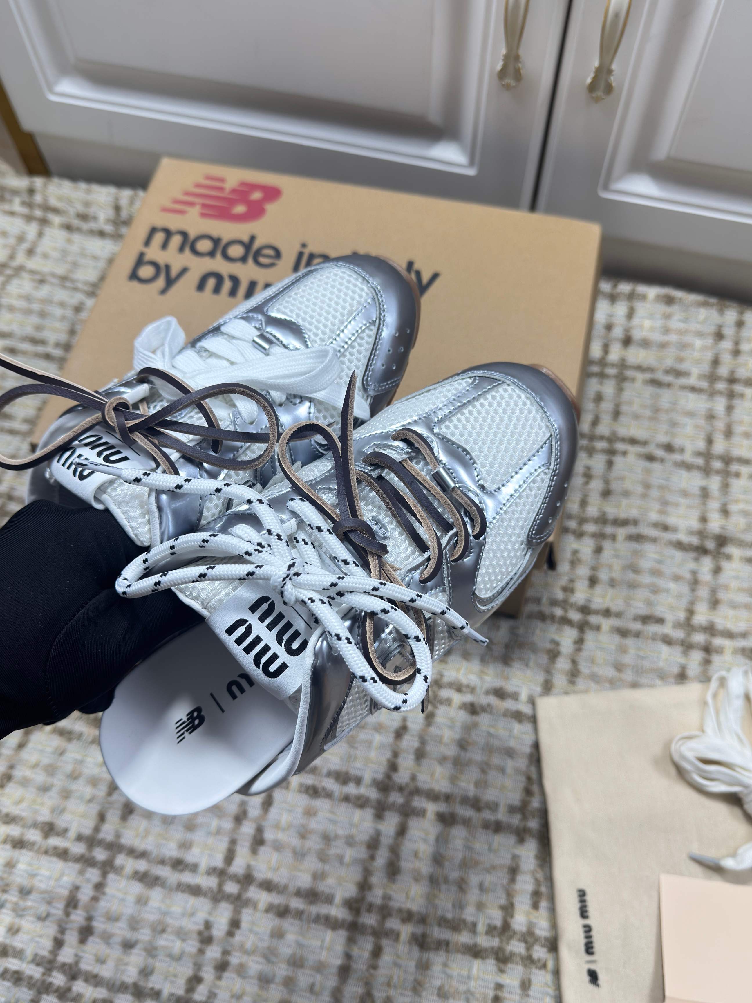 MIUMIU 26S NEW BALANCE SNEAKER MULES IN WHITE MESH AND SILVER CALFSKIN