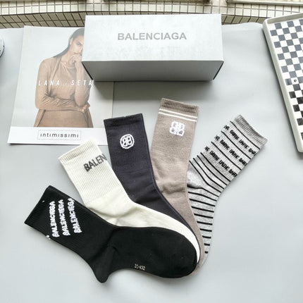 BALENCIAGA 26S CREW SOCKS 569215 (1 BOX)