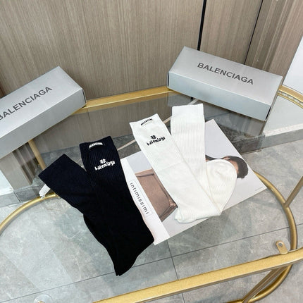 BALENCIAGA 26S CREW SOCKS 421065 (1 BOX)