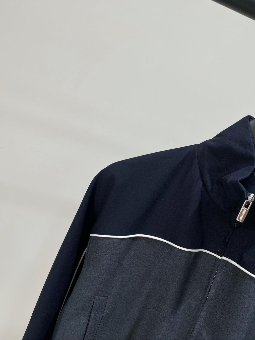 MIUMIU STAND-COLLAR JACKET 275991