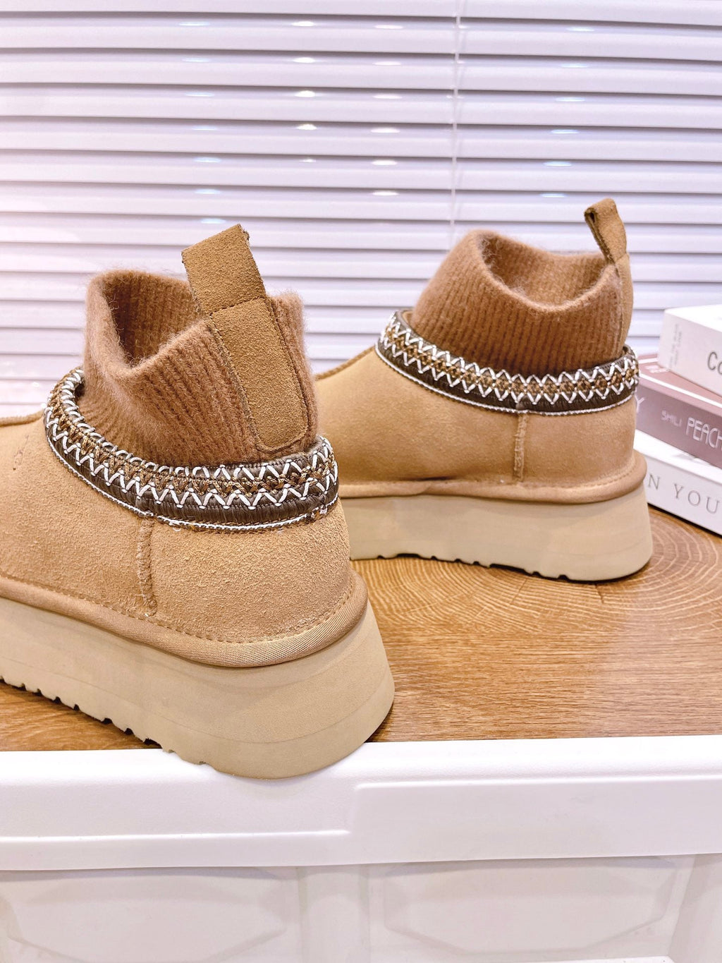 SNOW BOOTS IN CIDER BROWN SUEDE WITH ETHNIC STYLE SOCK