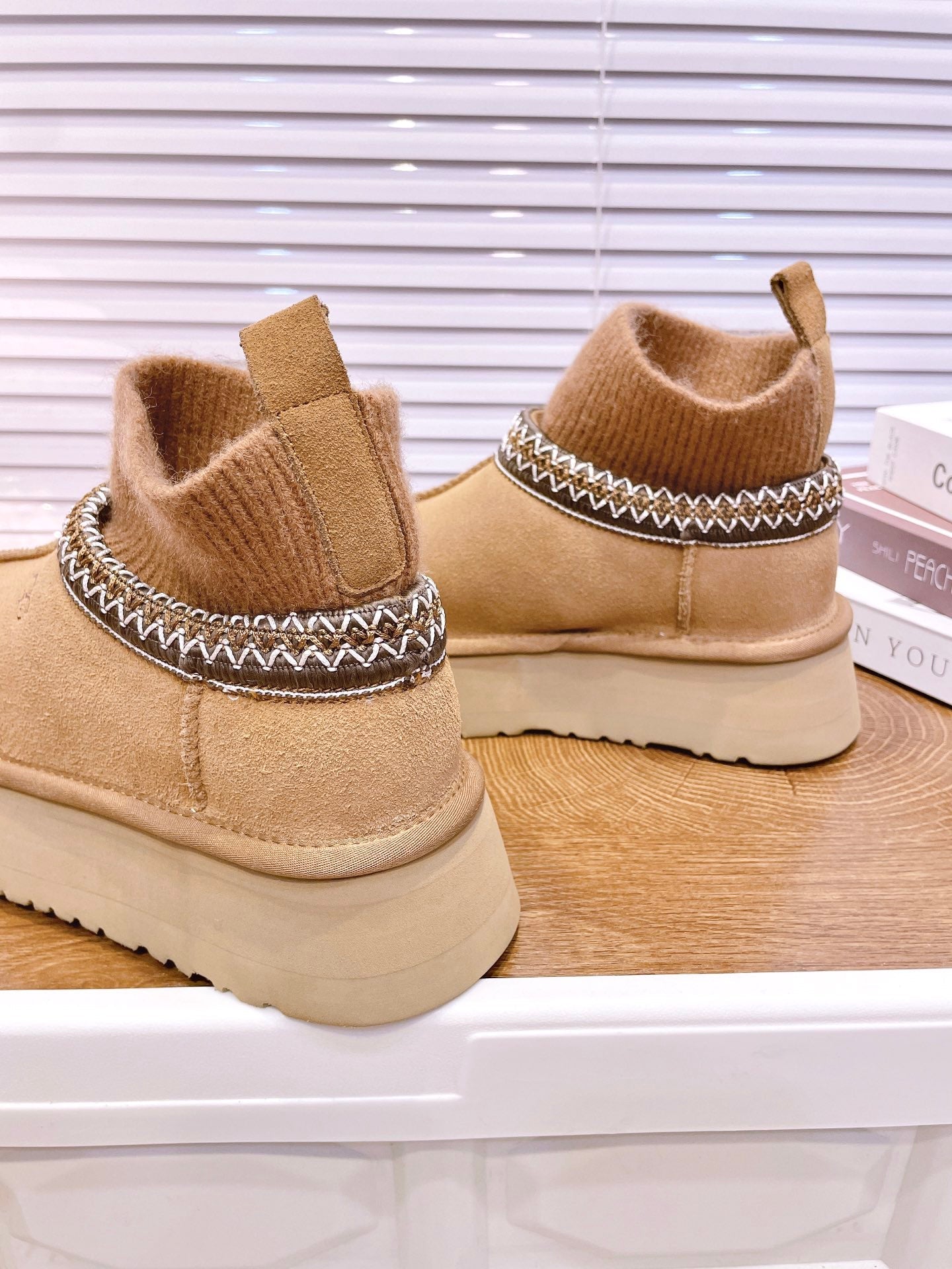 SNOW BOOTS IN CIDER BROWN SUEDE WITH ETHNIC STYLE SOCK