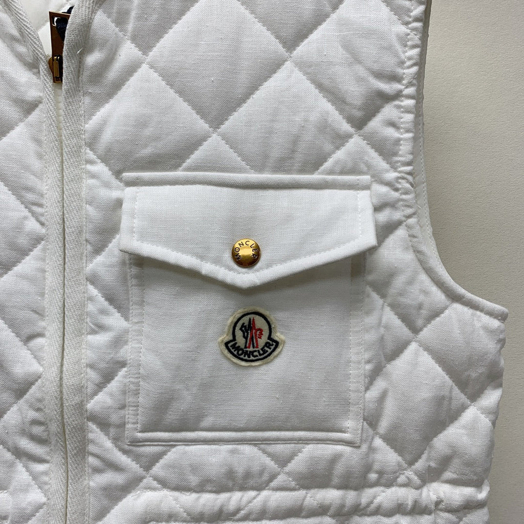 MONCLER 25S DOWN VEST IN WHITE 081