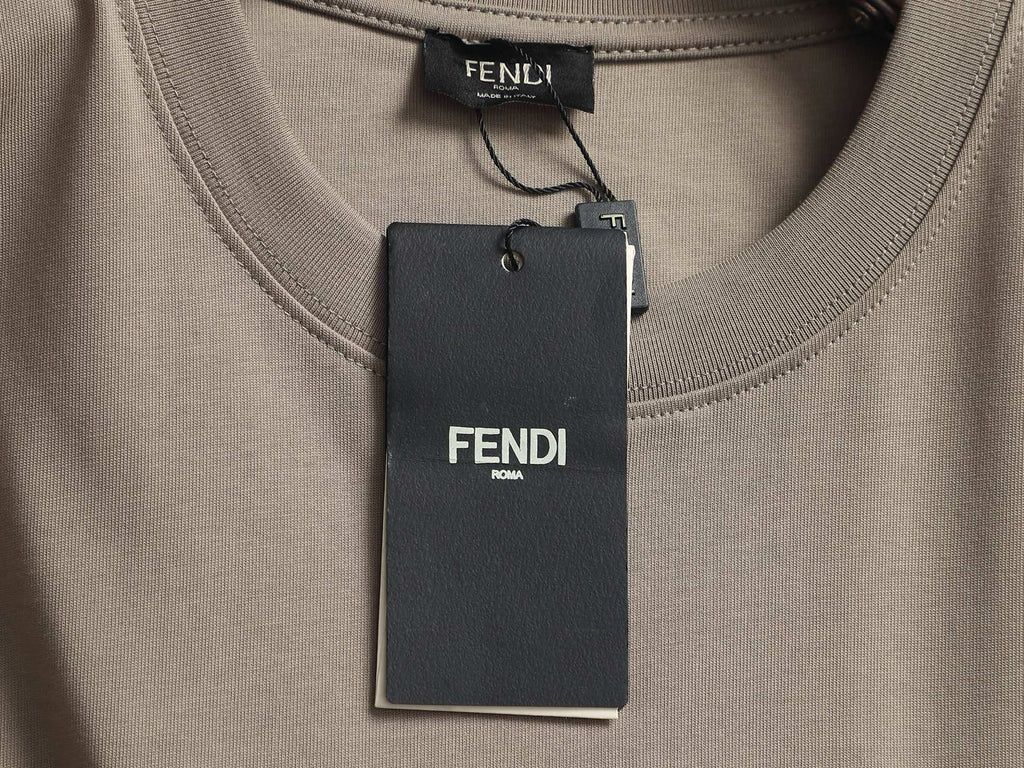 FENDI 26S SHORT SLEEVE T-SHIRT 095