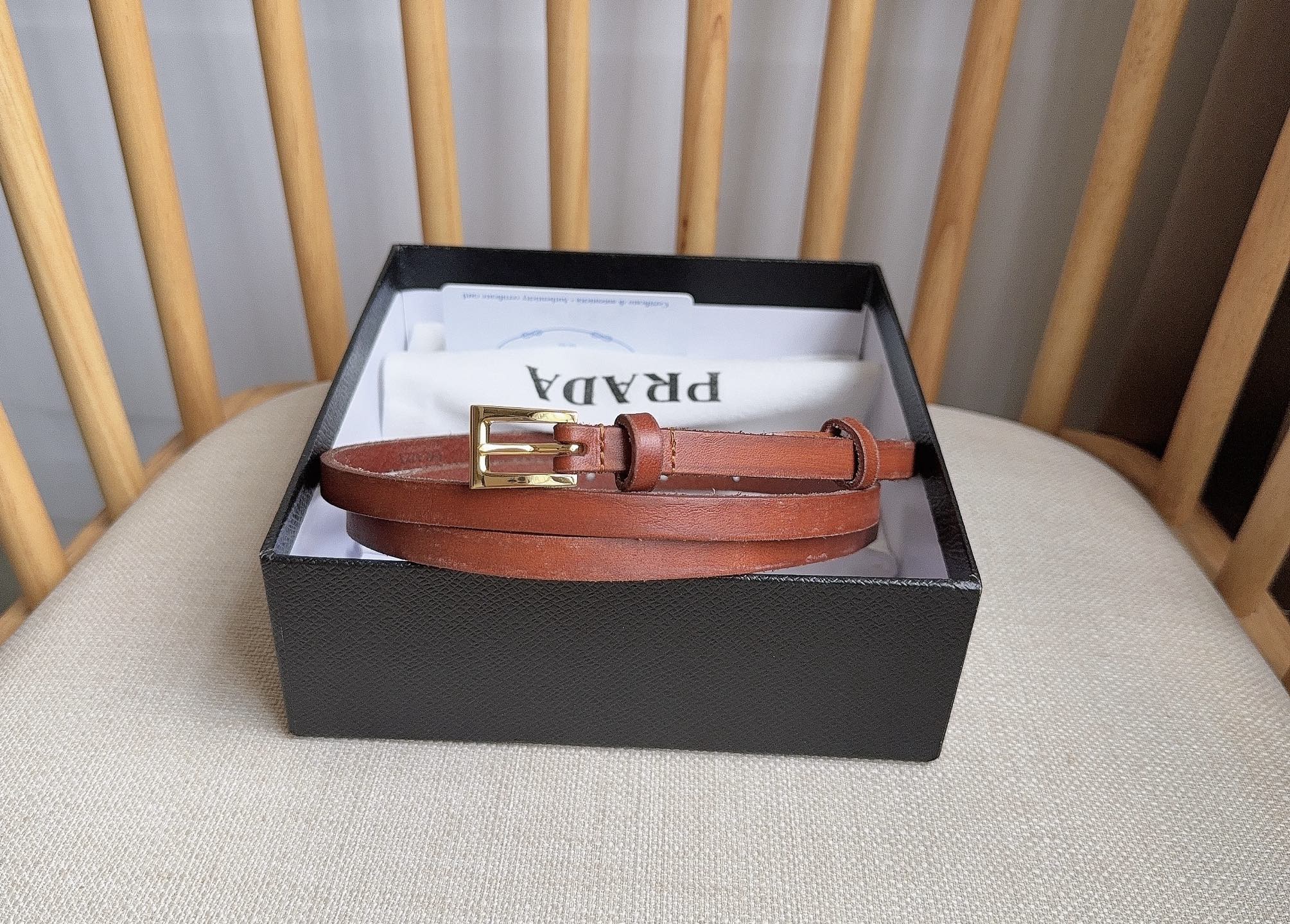 PRADA 25S BELT 10 MM IN REDDISH BROWN CALFSKIN 598369
