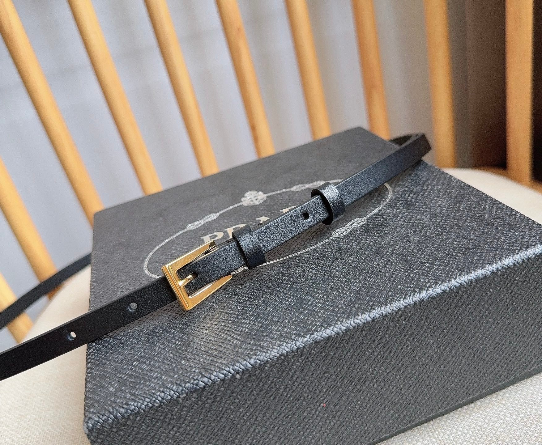 PRADA 26S BELT 10 MM IN BLACK CALFSKIN 661495