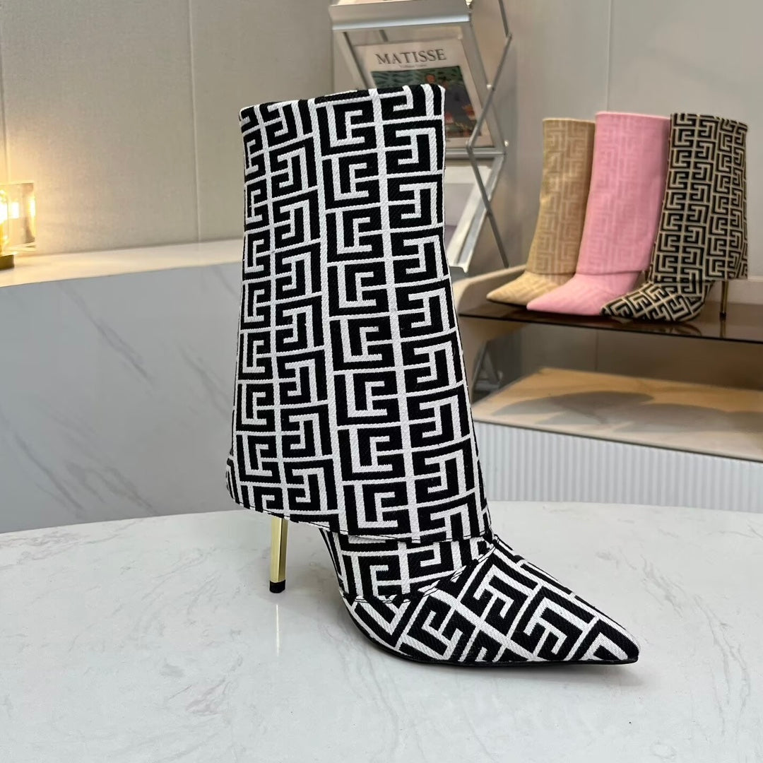 BALMAIN 26S MONOGRAM BOOTS 105 MM IN BLACK AND WHITE JACQUARD-WOVEN CANVAS