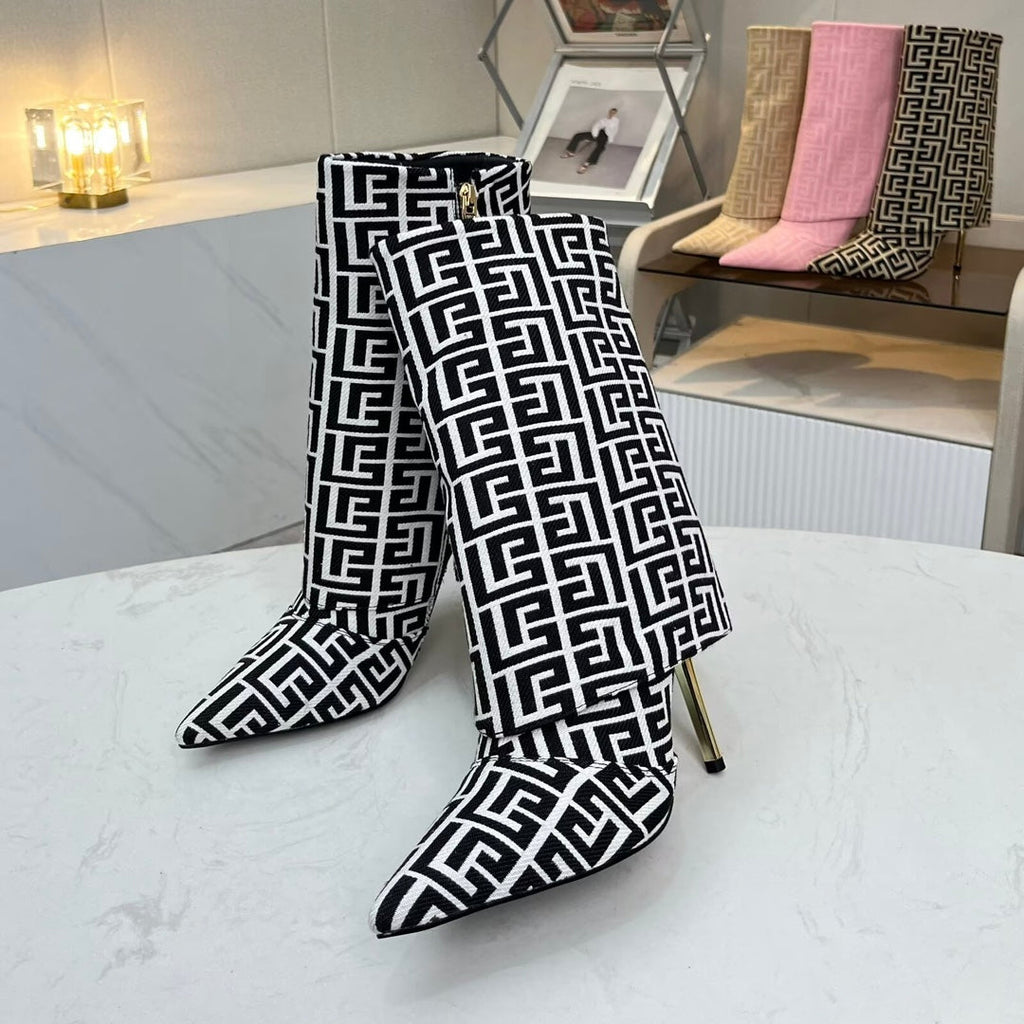 BALMAIN 26S MONOGRAM BOOTS 105 MM IN BLACK AND WHITE JACQUARD-WOVEN CANVAS