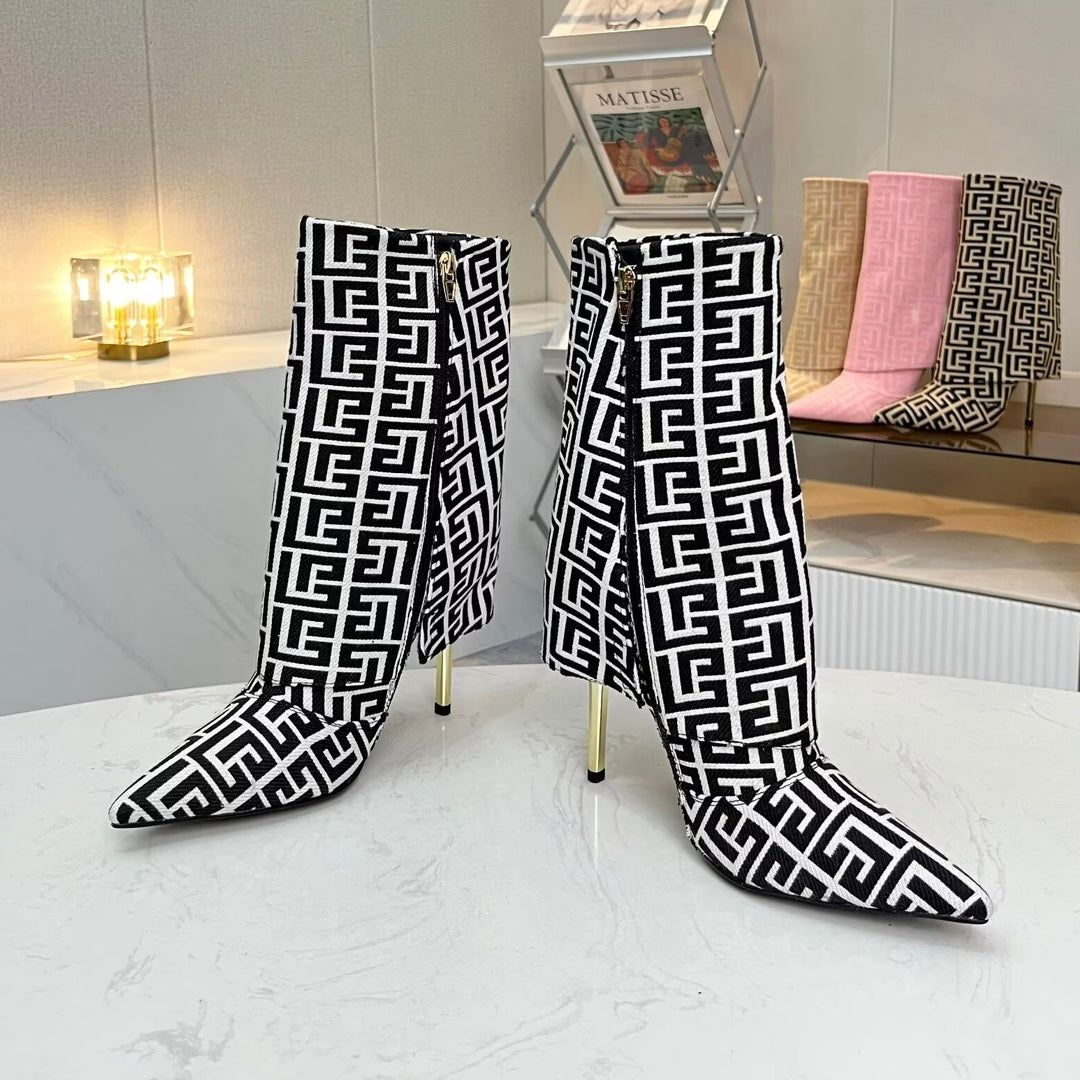 BALMAIN 26S MONOGRAM BOOTS 105 MM IN BLACK AND WHITE JACQUARD-WOVEN CANVAS