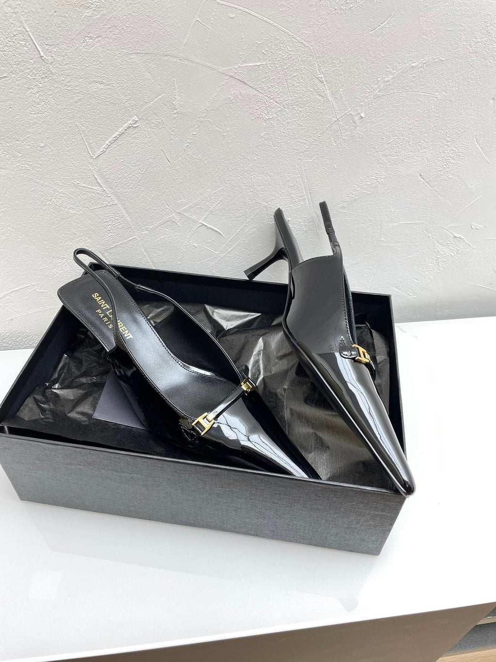 CARINE SLINGBACK PUMPS 45 IN PATENT BLACK LEATHER