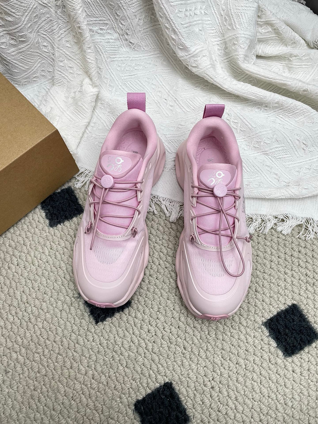 LOEWE 26S CLOUDSOLO SNEAKERS IN LIGHT PINK RECYCLED POLYESTER