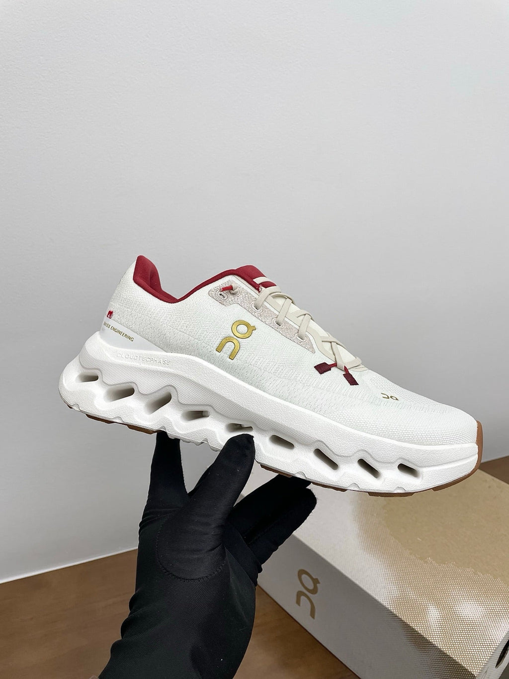 LOEWE 26S CLOUDTILT SNEAKER IN WHITE AND RED RECYCLED POLYESTER