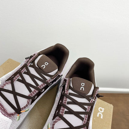 LOEWE 26S CLOUDTILT SNEAKER IN DARK BROWN IVORY RECYCLED POLYESTER