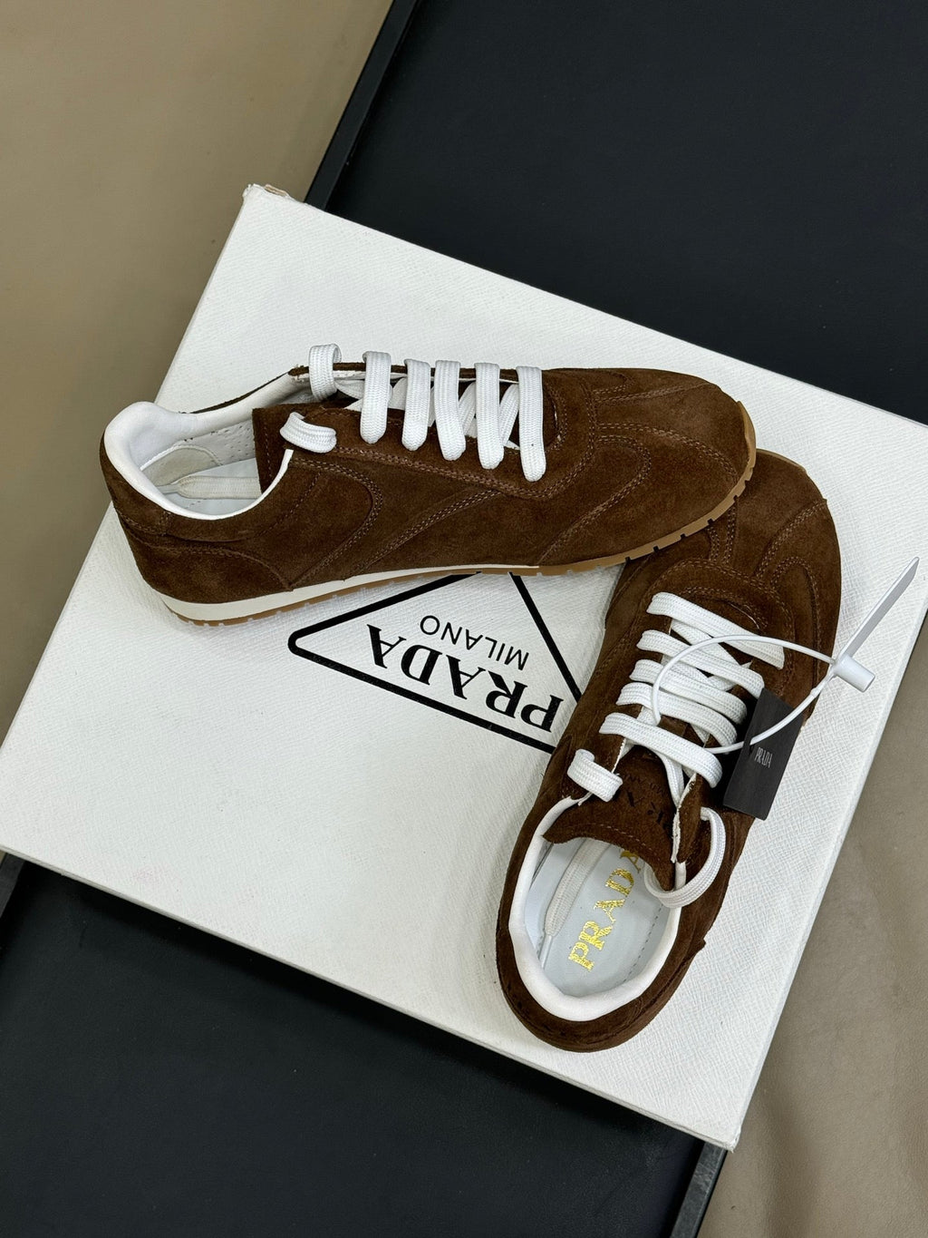 PRADA 25S SNEAKER IN BROWN SUEDE STYLE 9