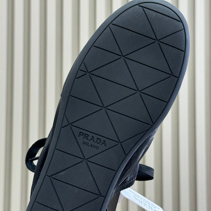PRADA 25S COLLAPSE FLAT SHOES IN BLACK CALFSKIN
