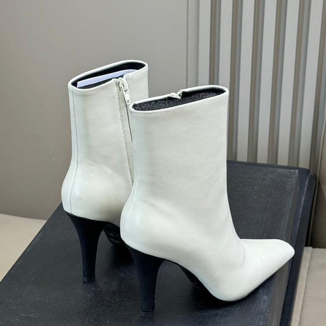 YSL 26S HEELED BOOTS IN WHITE CALFSKIN