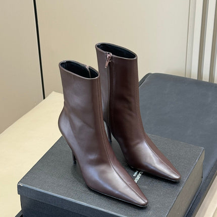 YSL 26S ZIPPERED HEELED BOOTS IN DUSTY BROWN CALFSKIN