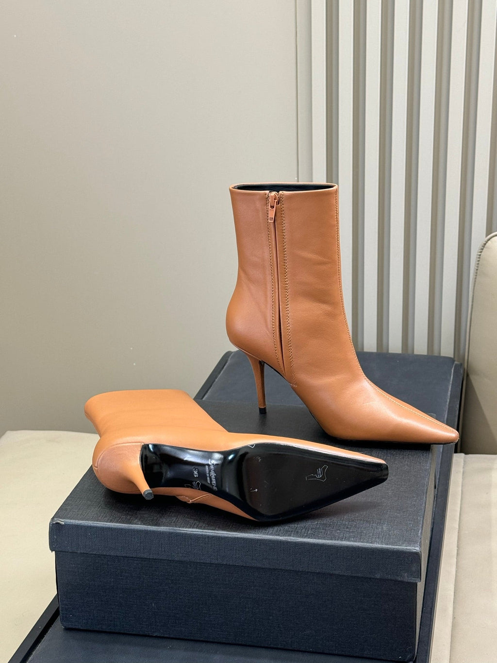 YSL 26S ZIPPERED HEELED BOOTS IN ORANGE BROWN CALFSKIN