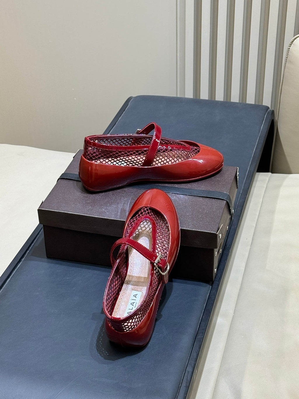 ALAIA 26S MARY JANE BALLET FLATS IN RED MESH AND GLOSSY CALFSKIN