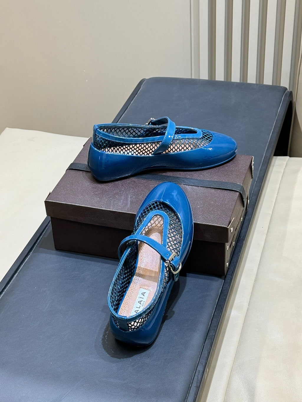 ALAIA 26S MARY JANE BALLET FLATS IN DARK BLUE MESH AND GLOSSY CALFSKIN