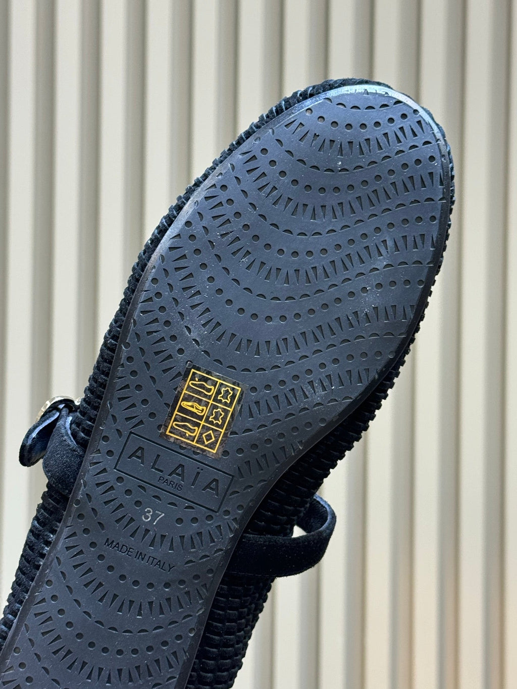 ALAIA 26S KNIT BALLET FLATS IN BLACK SUEDE