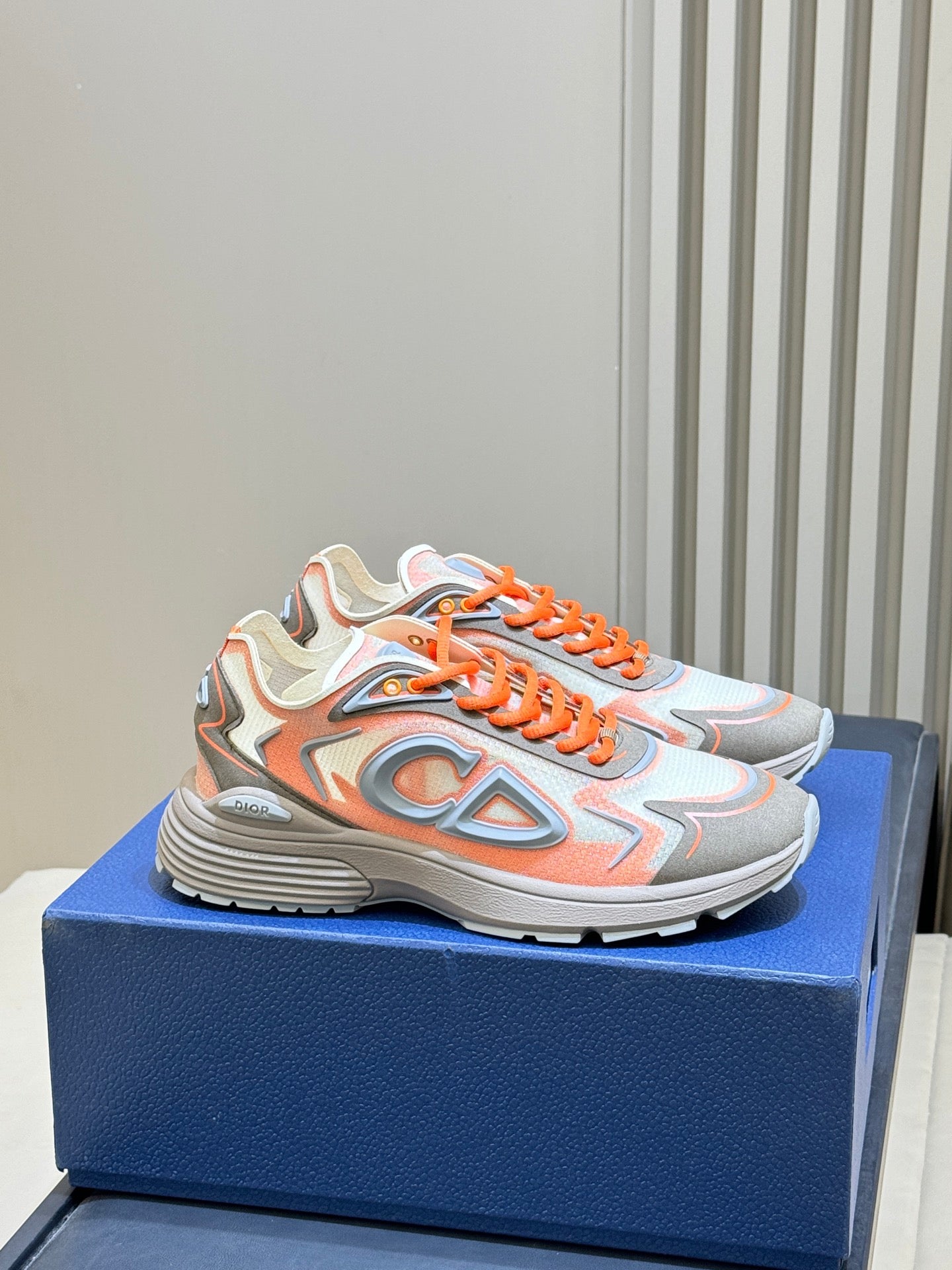 DIOR 26S B30 COUNTDOWN TECH SNEAKER IN GRAY AND ORANGE TECHNICAL FABRIC AND SUEDE