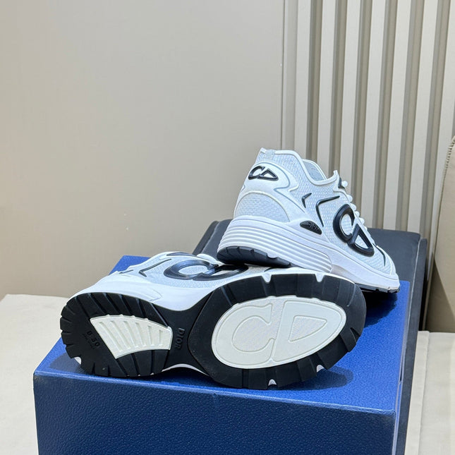 DIOR 26S B30 COUNTDOWN TECH SNEAKER IN WHITE TECHNICAL FABRIC AND SUEDE