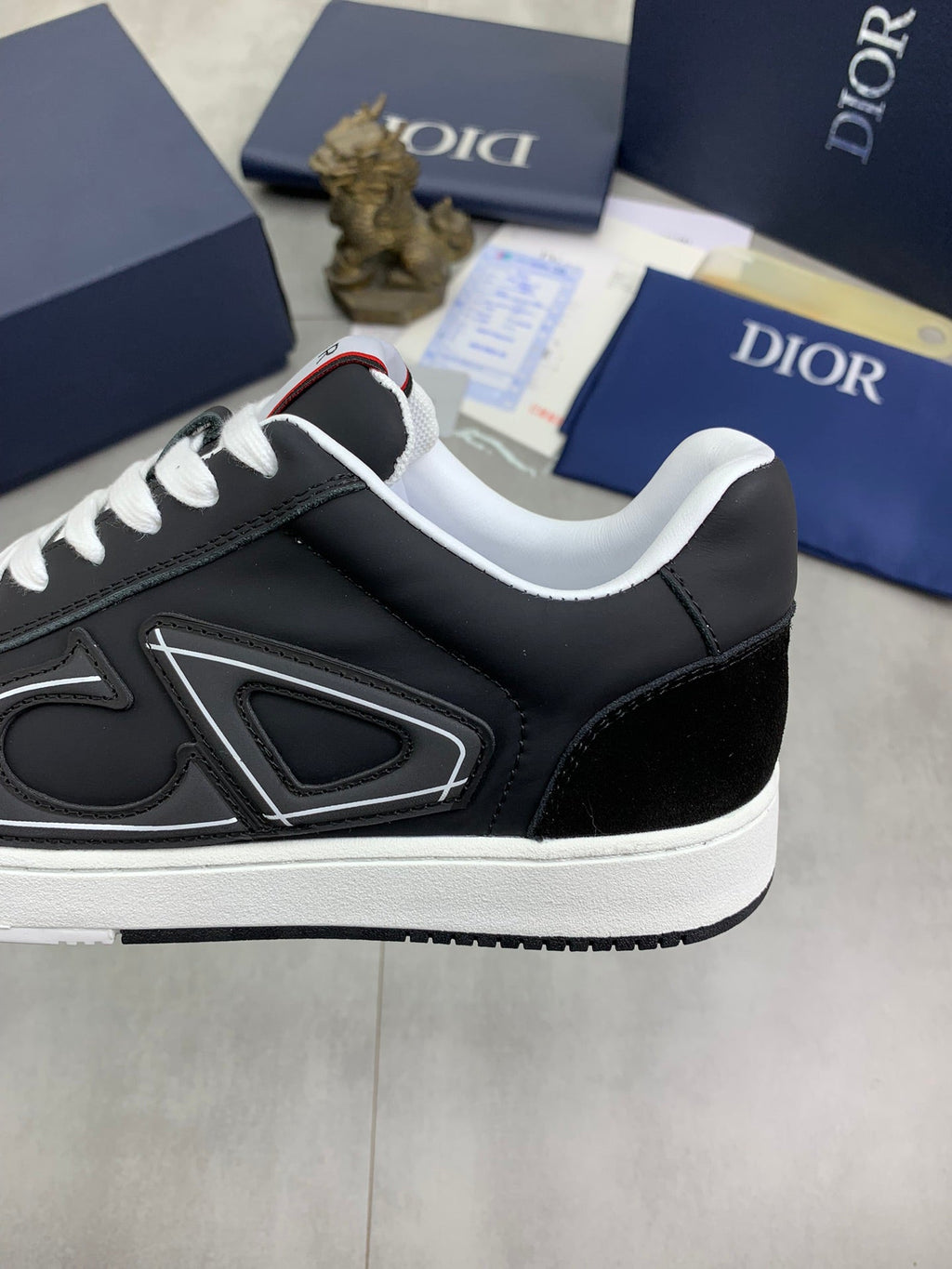 CD HOMME SNEAKERS BLACK CALFSKIN AND SUEDE