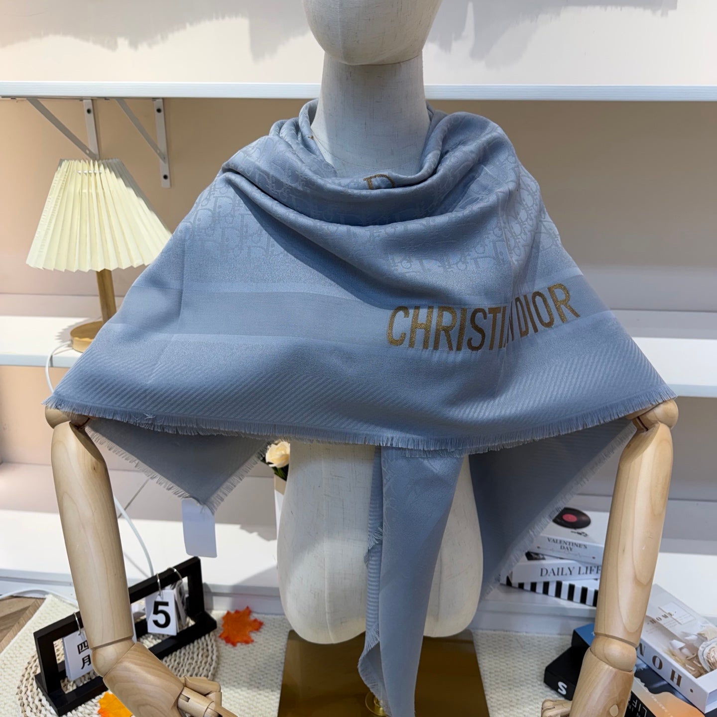 DIOR 26S SCARF 140CM IN SILK & CASHMERE 281268