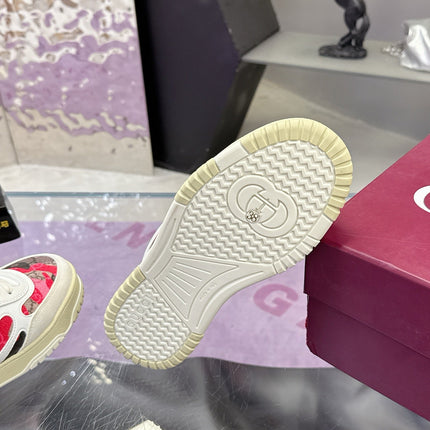 GUCCI 26S SNEAKER IN WHITE AND RED CALFSKIN