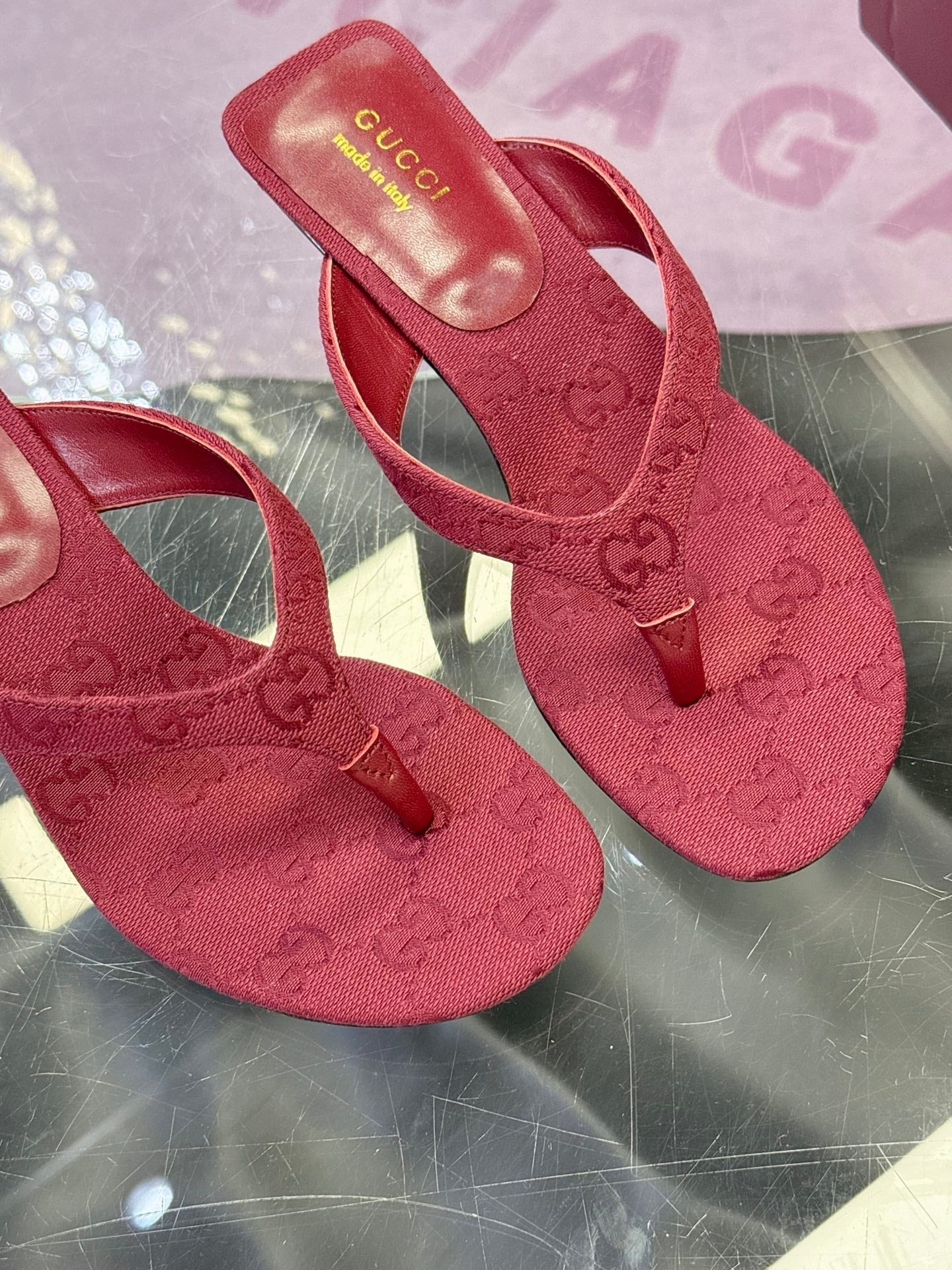 GUCCI 26S THONG KITTEN HEEL SANDALS 55MM IN BURGUNDY RED GG CANVAS