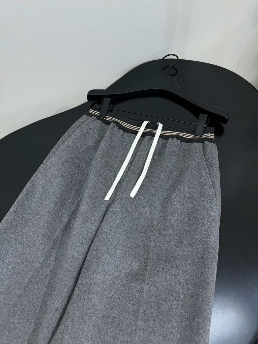 MIUMIU PANTS STYLE 503