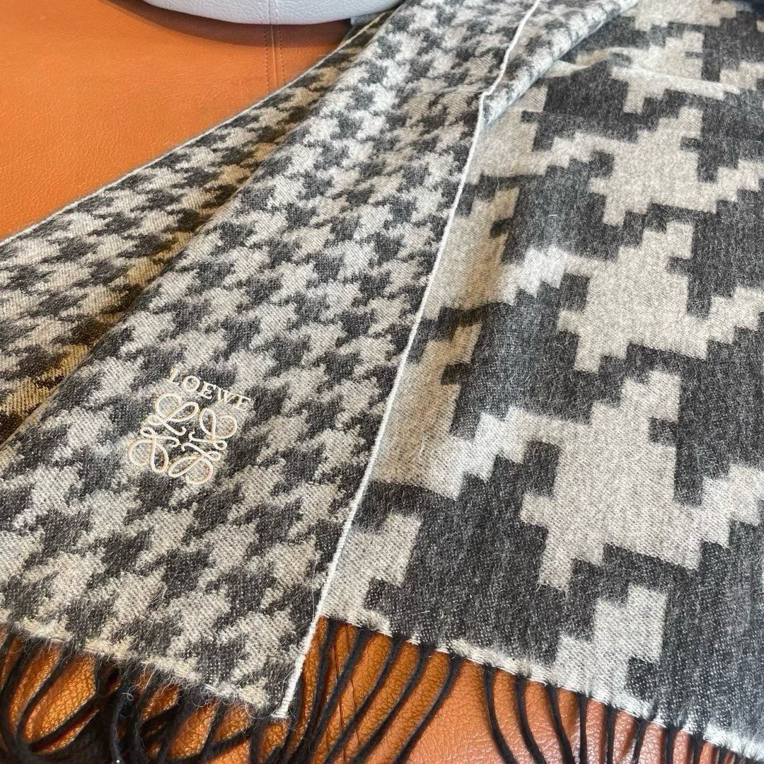 LOEWE 26S SCARF 190 IN CASHMERE 486806