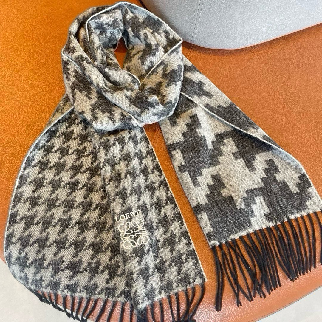 LOEWE 26S SCARF 190 IN CASHMERE 486806