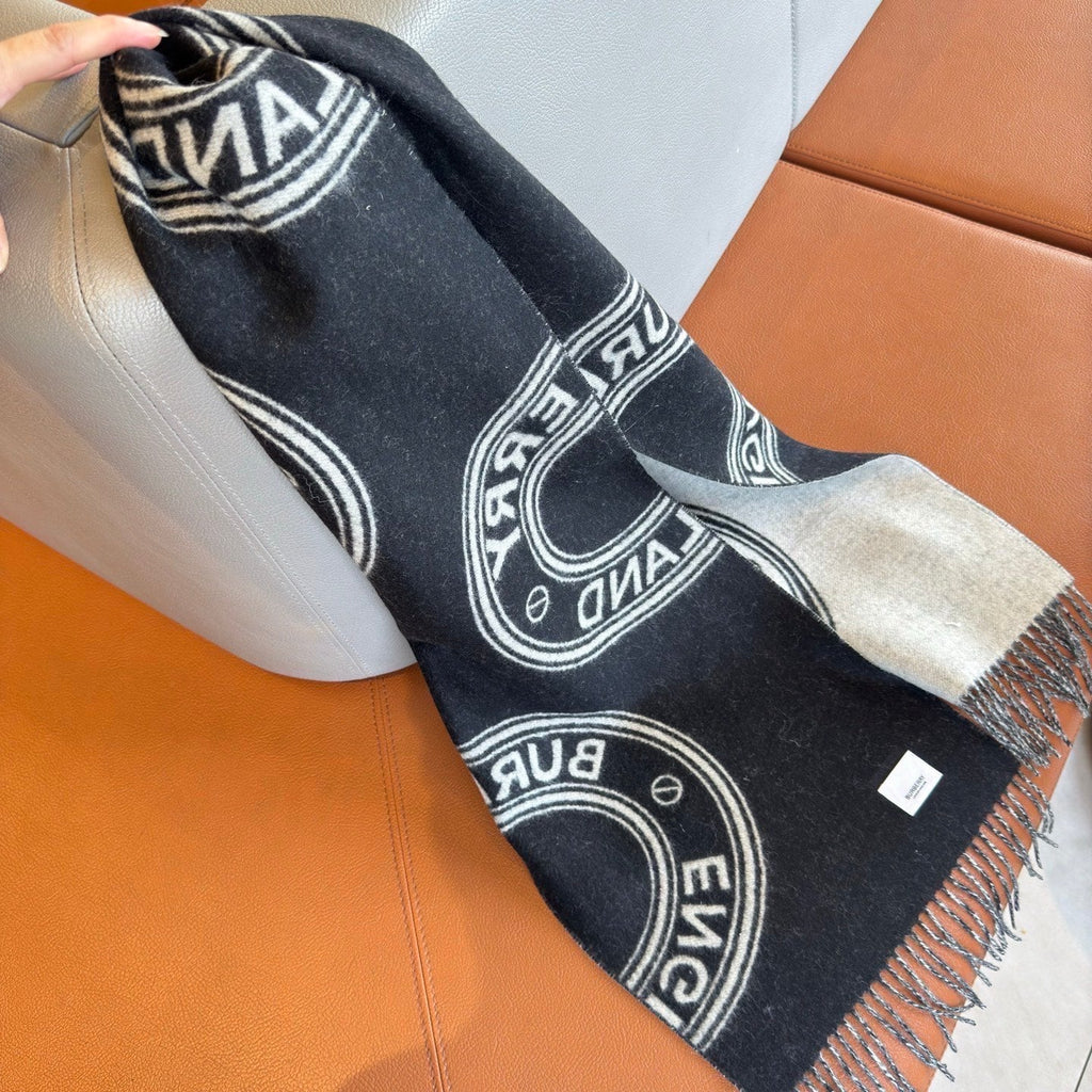 BURBERRY 26S SCARF 168CM IN CASHMERE 171837