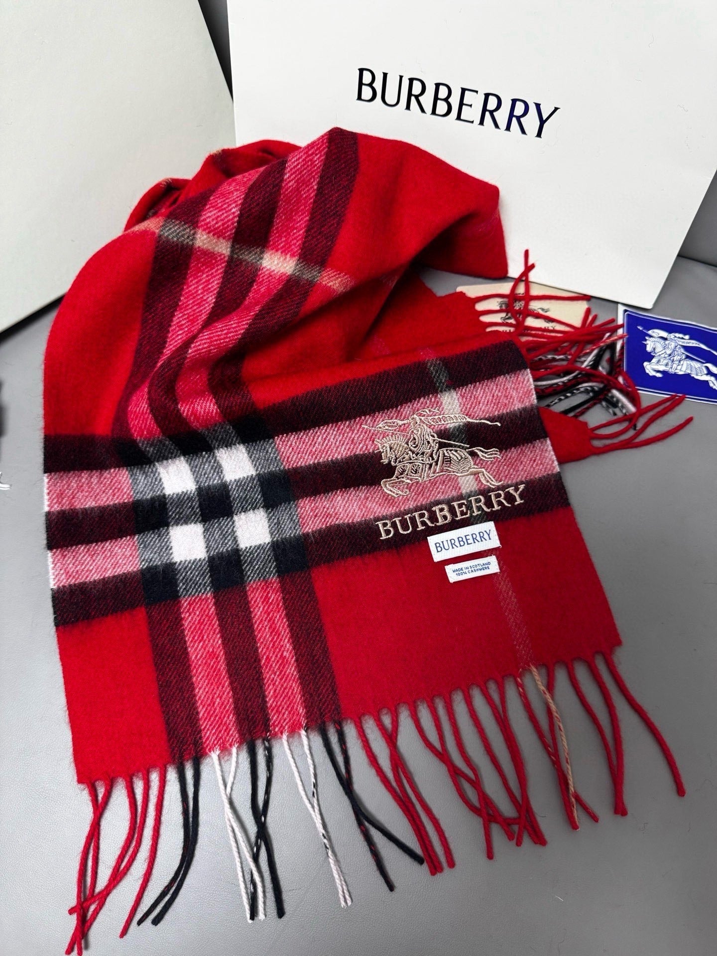 BURBERRY 26S SCARF 180CM IN CASHMERE 171839