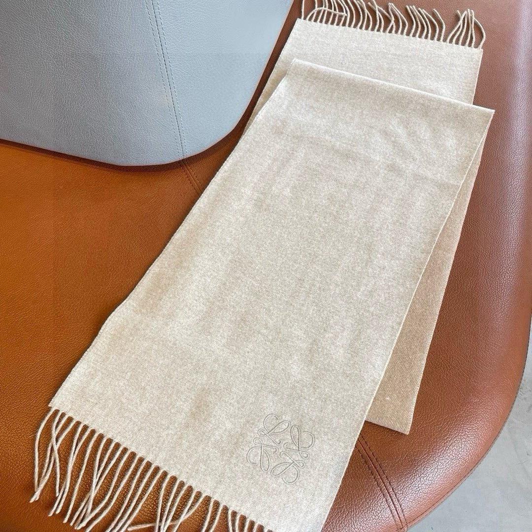 LOEWE 26S SCARF 180 IN CASHMERE 181845